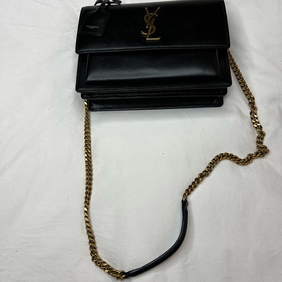 Saint Laurent Shoulder Bag From the 2021 Collection by Anthony Vaccarello - Picture 9 of 13